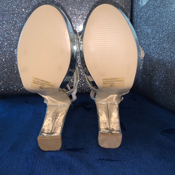 Silver High Heels - Picture 6 of 11